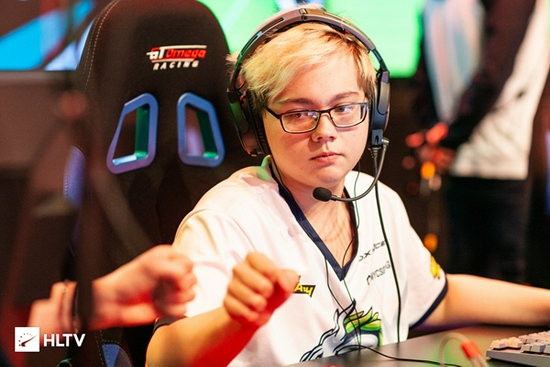 腾讯20年发展历程：从绝地求生到王者荣耀的成功之路